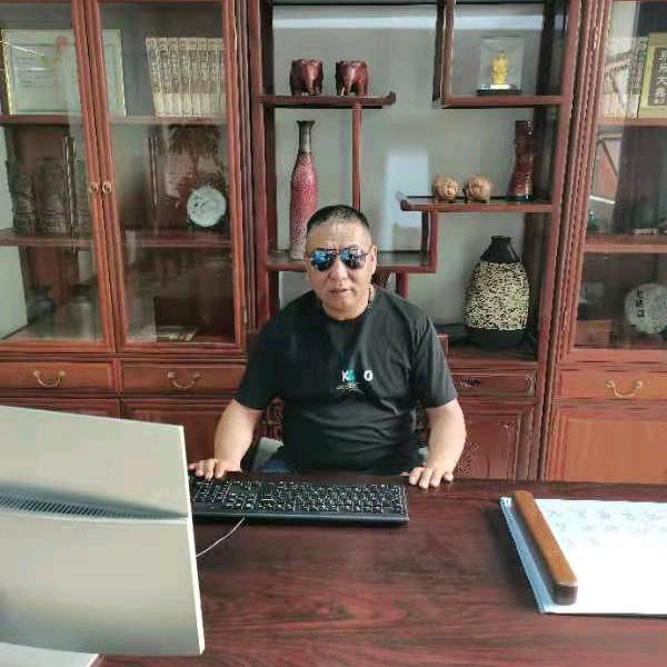 南粤黑哥