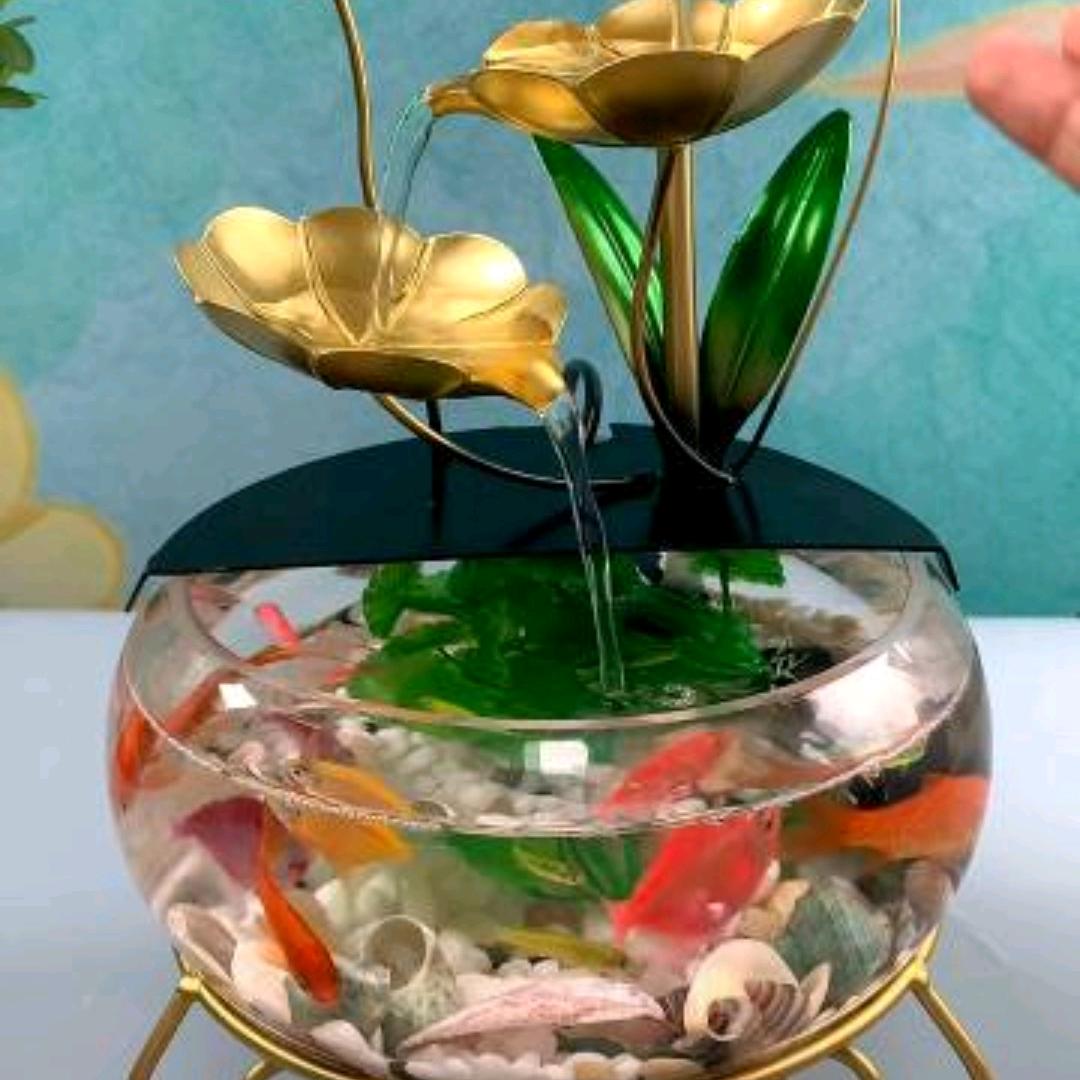 萍水相逢