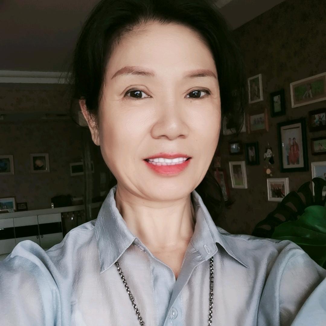 63年兔子小菊