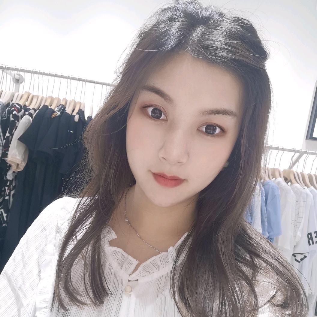 AO~蔡莲娜💋