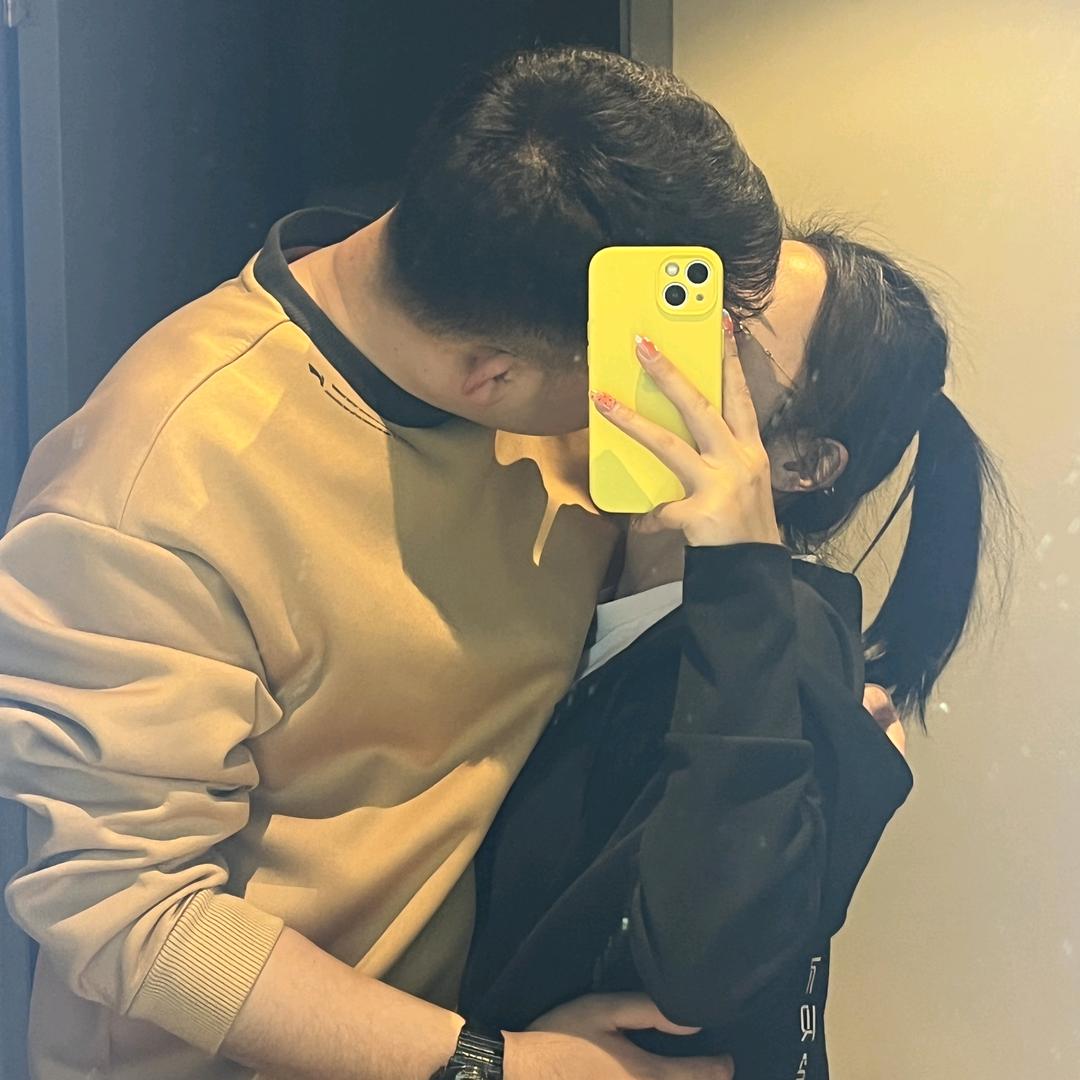 荔卿夫妇