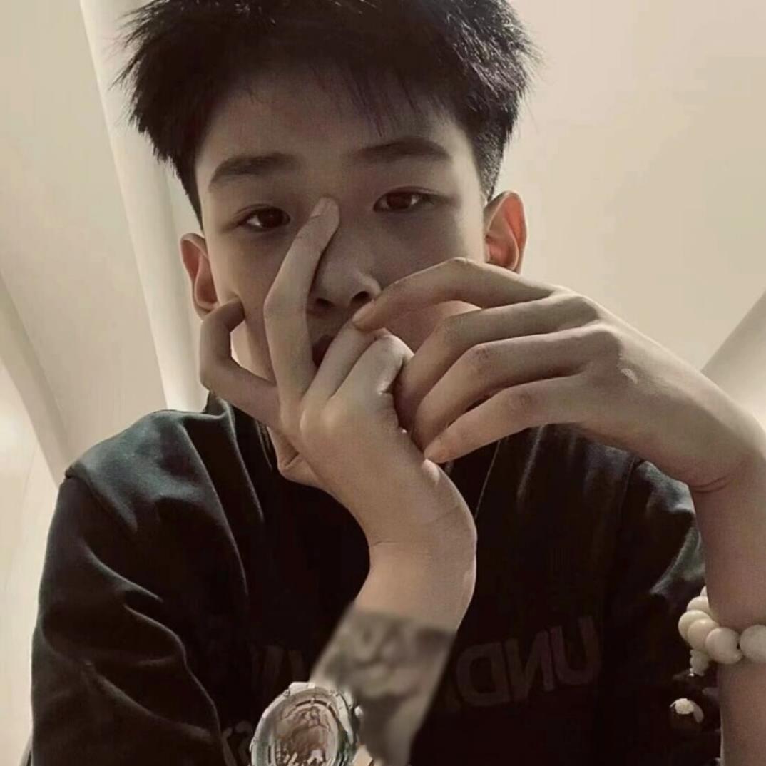 A8/.⚜️