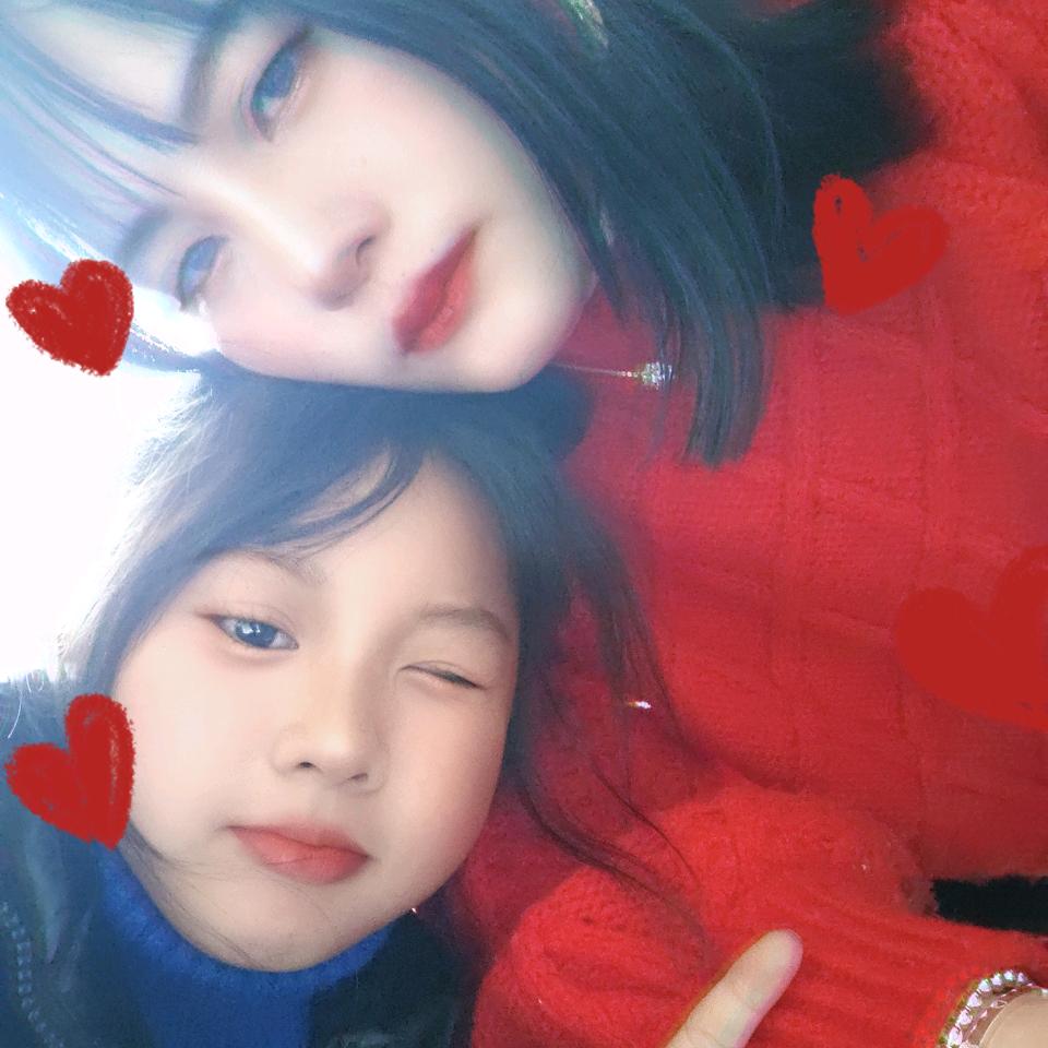ઇଓ꧁ 倩倩꧂