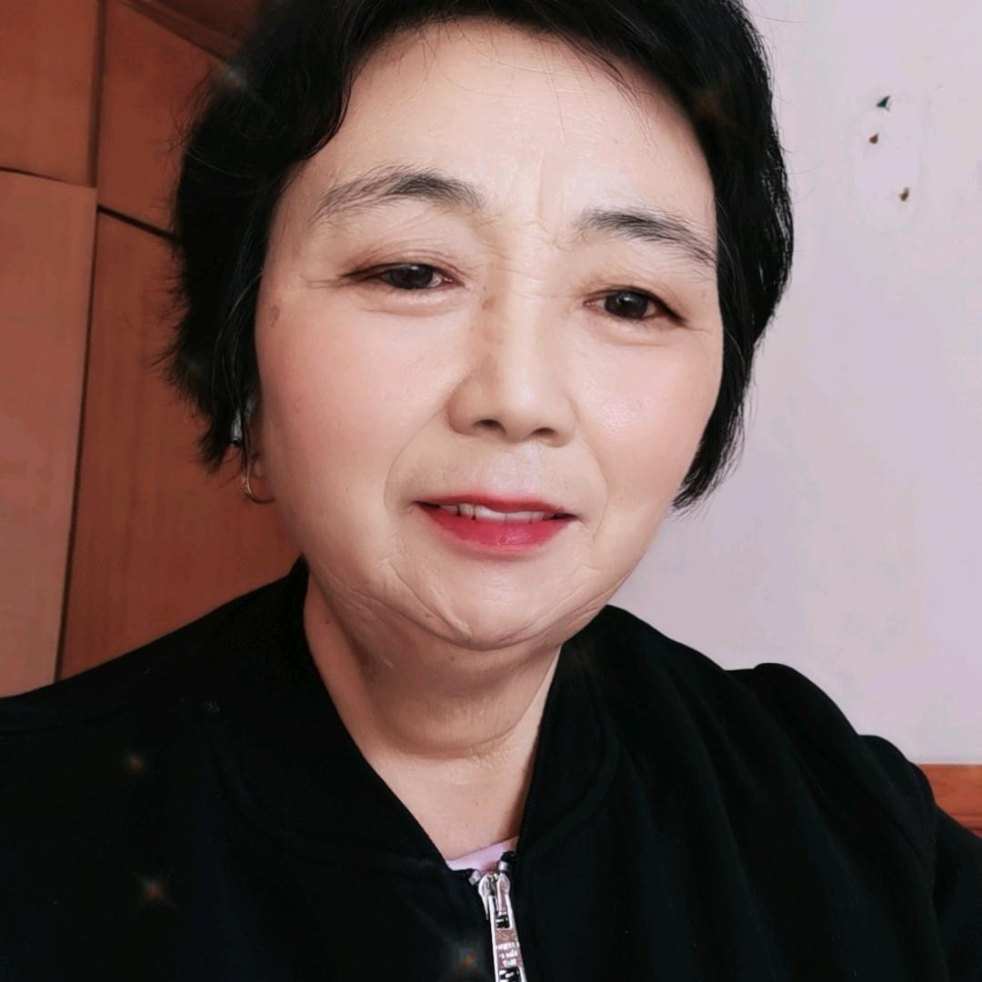 桃桃妈∫