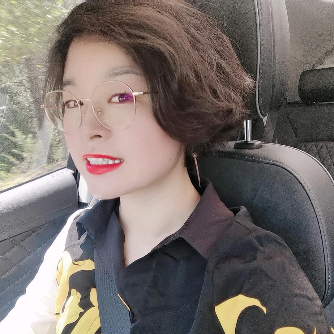 云南养殖小姐姐