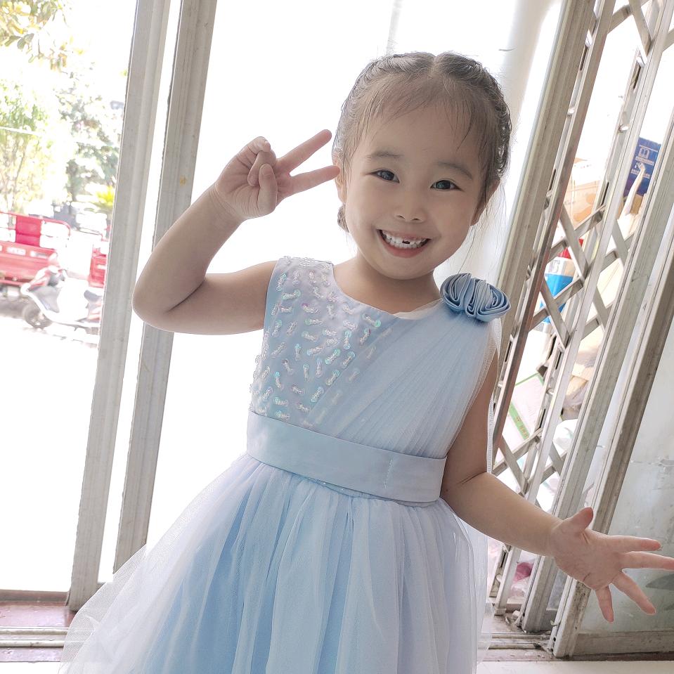 邻水县柒连米凉虾