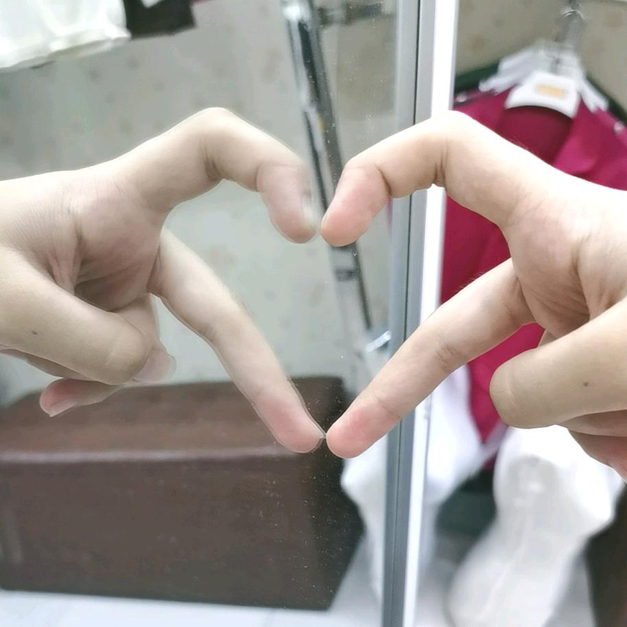 霸女（连赞的拉黑）