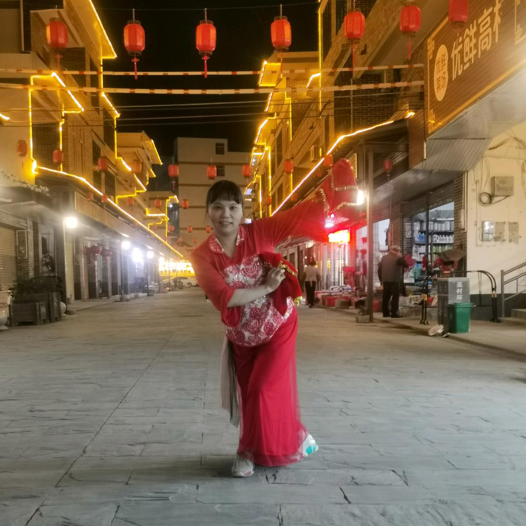 云浮市高村镇 潇洒人生广场舞