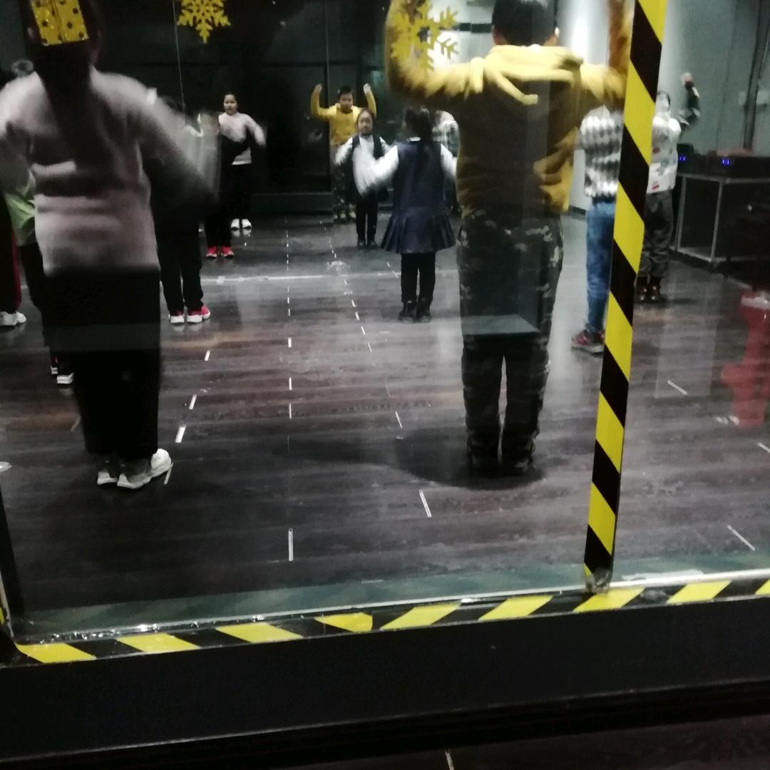 贺建民