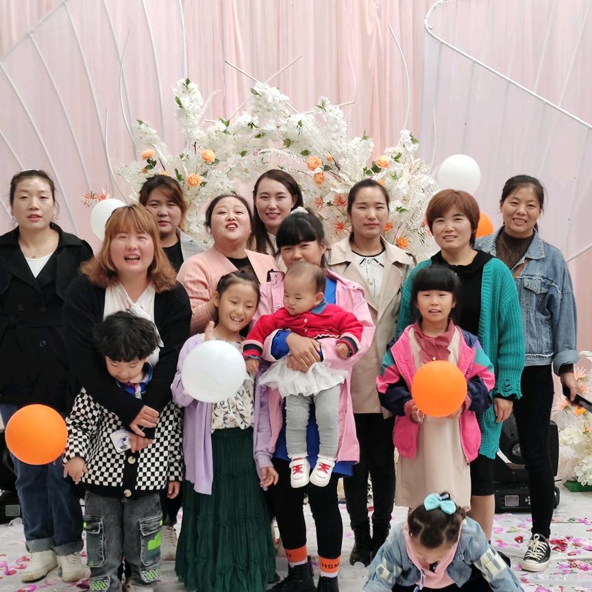 芹菜~东坡哥🇨🇳