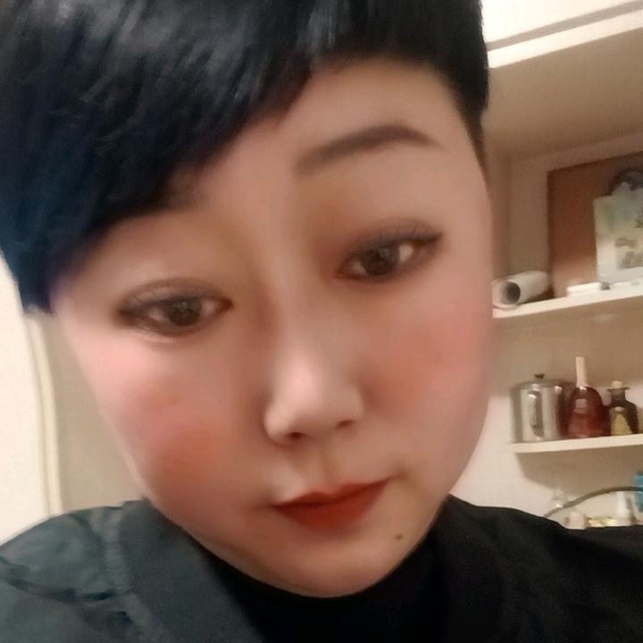 张艳霞暖心小铺
