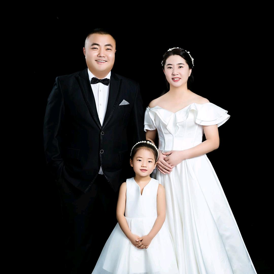 子荷的超级奶爸