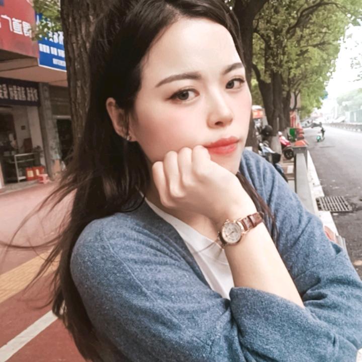 张慧儿Ahui烫染店