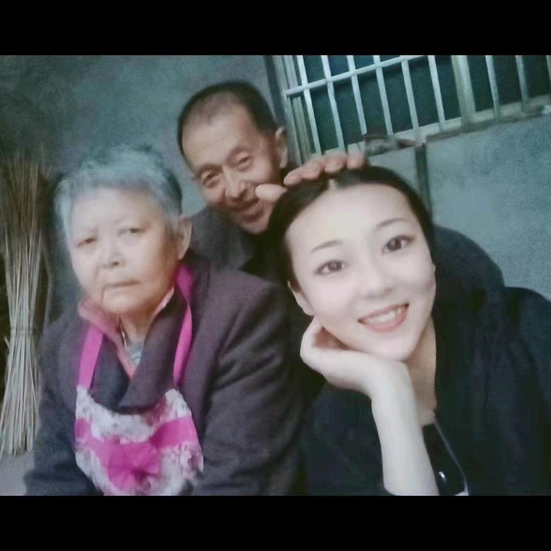 先大女（农村生活）