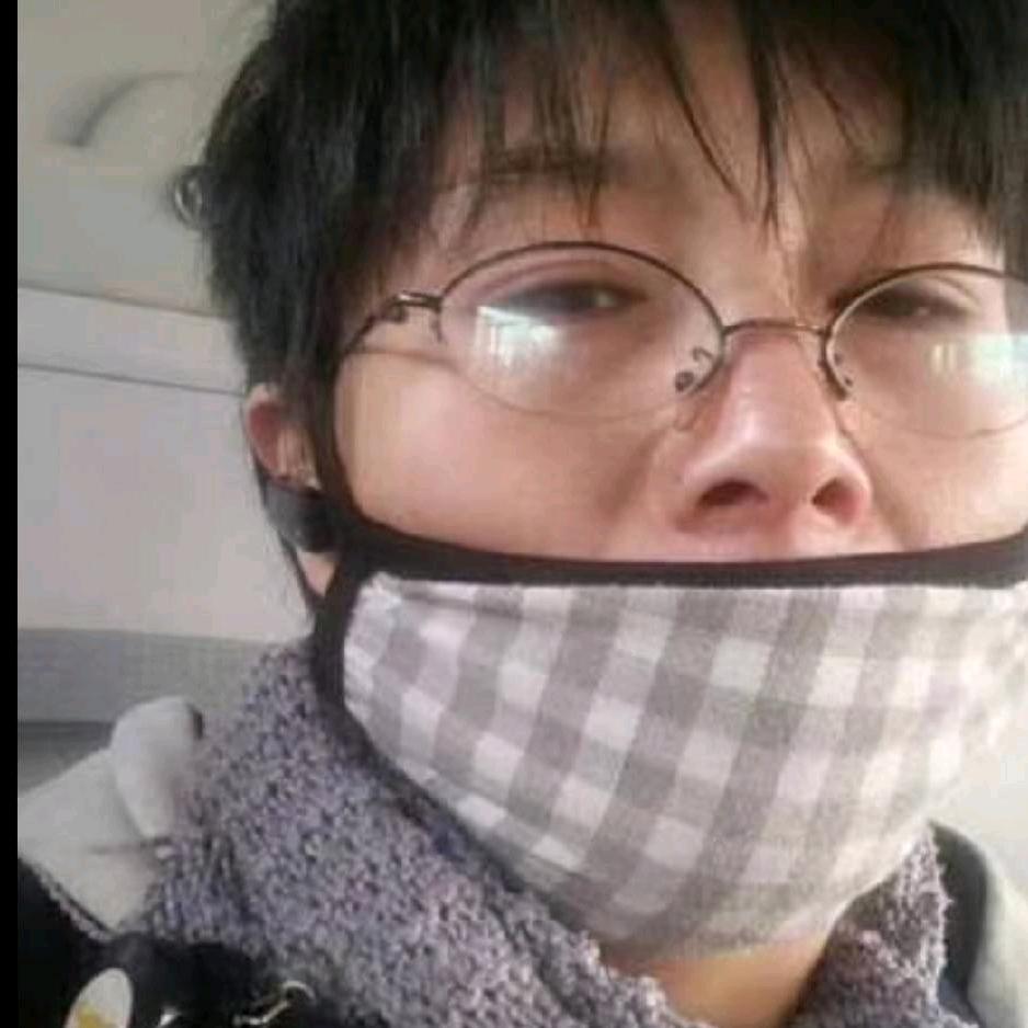 孤魂烟鬼  LES    T