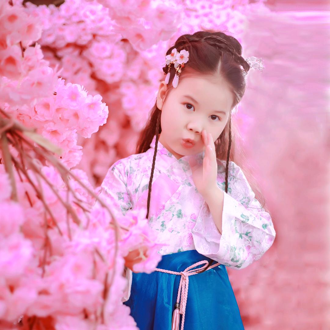神气的小妖娆