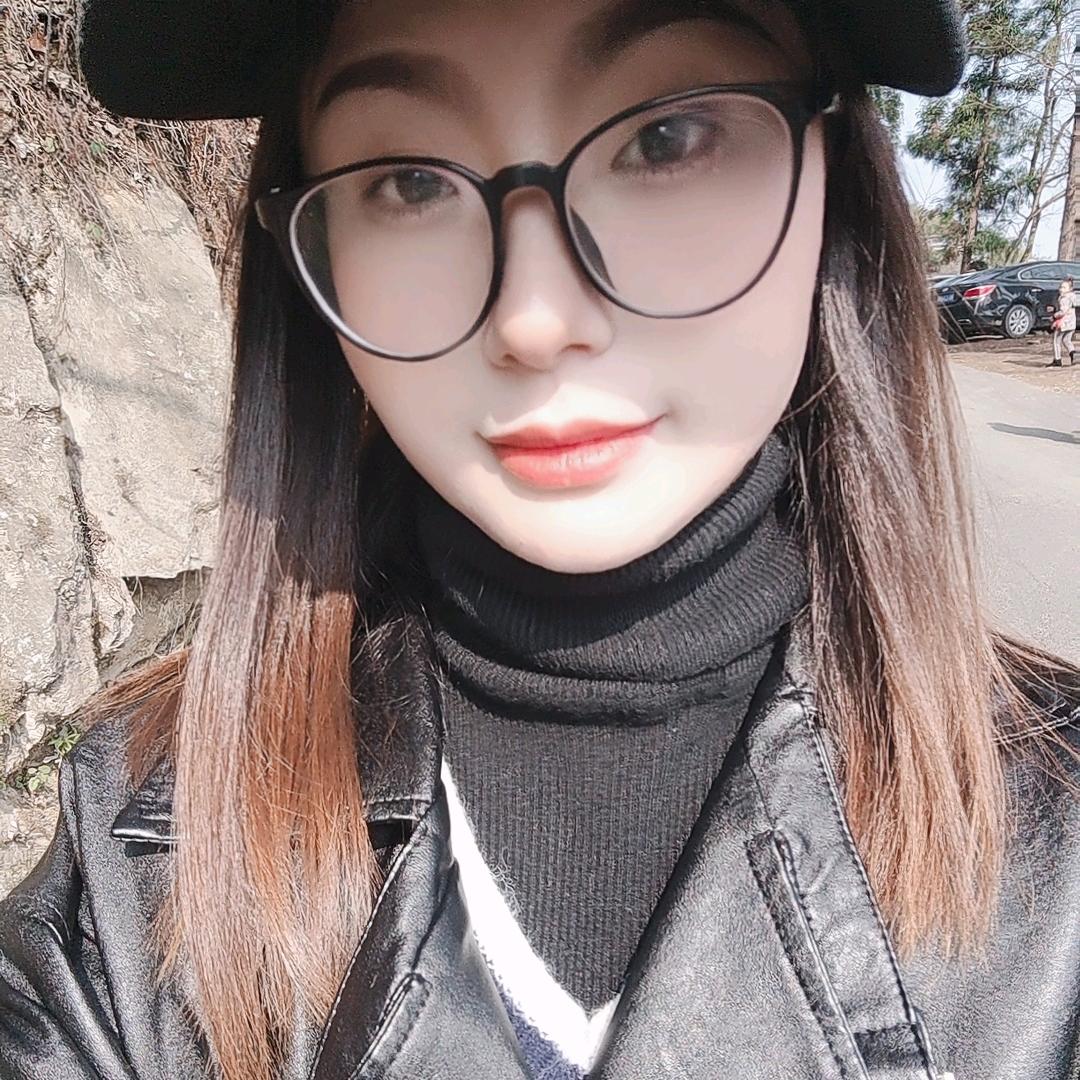 婵·愈（妮可美容）