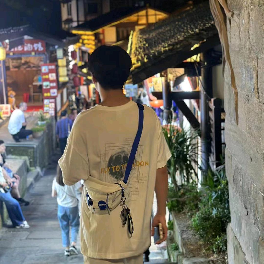 ℒ💕⃨ꪤ钟情🌈꯭渝张ઈ࿐