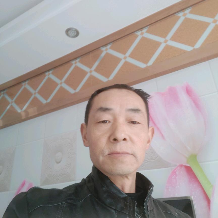 醉眼望云烟