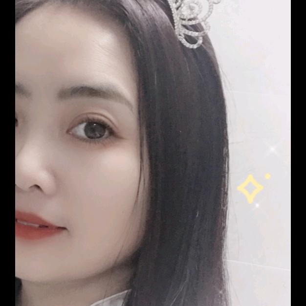 笑容女王👑