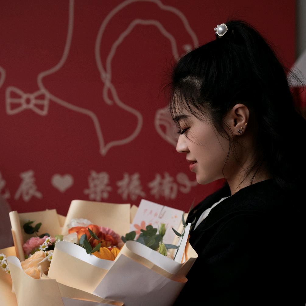 傲娇的女汉纸