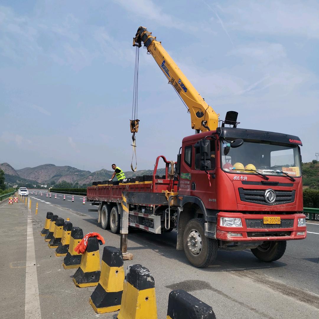 丹凤县随车吊 高空车 叉车出租