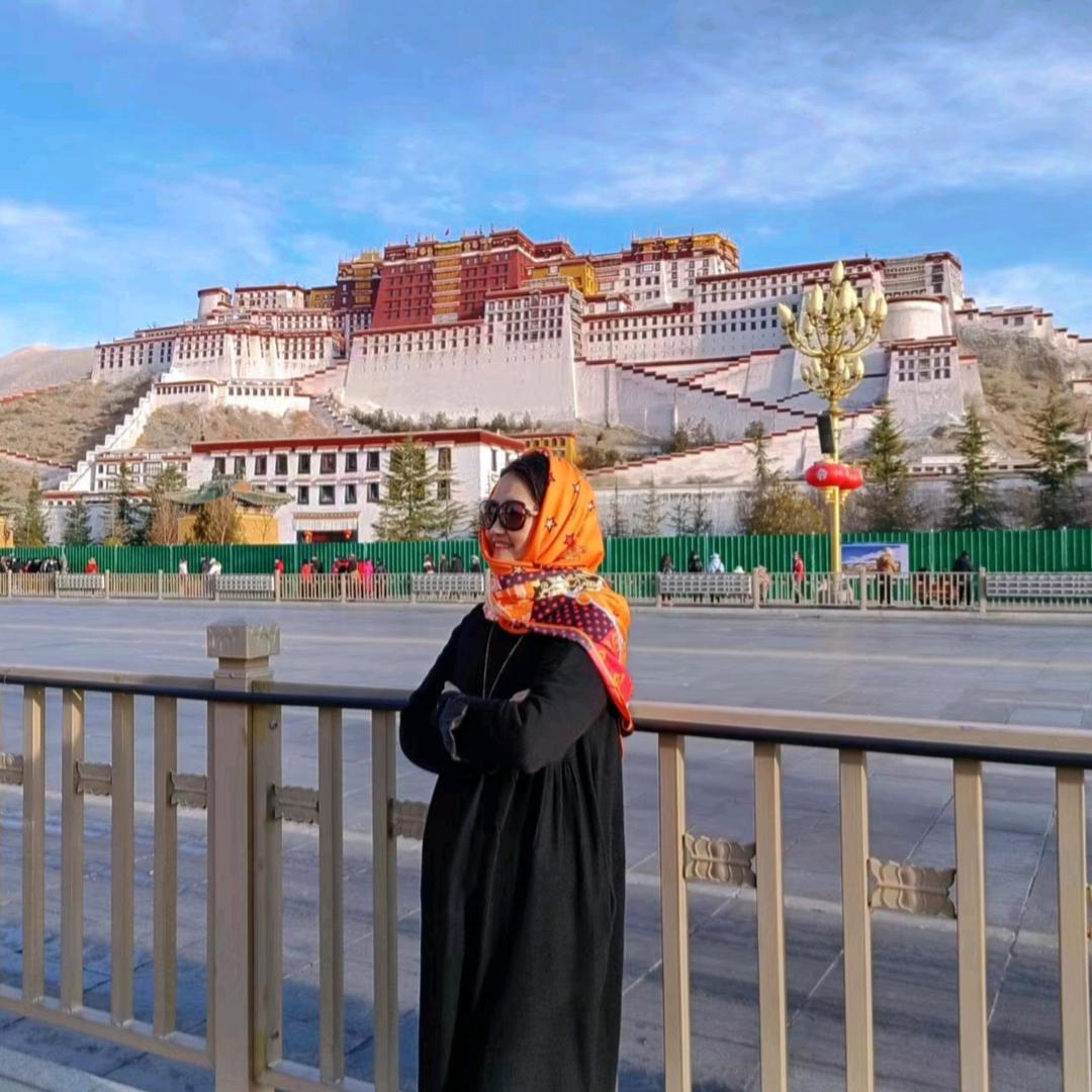 大丽（拒私聊）