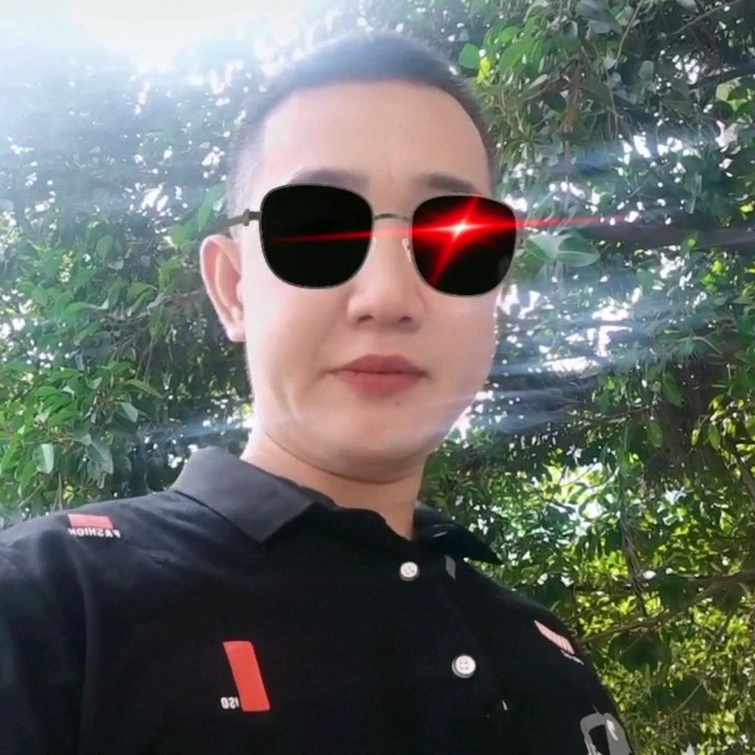 拾荒老人