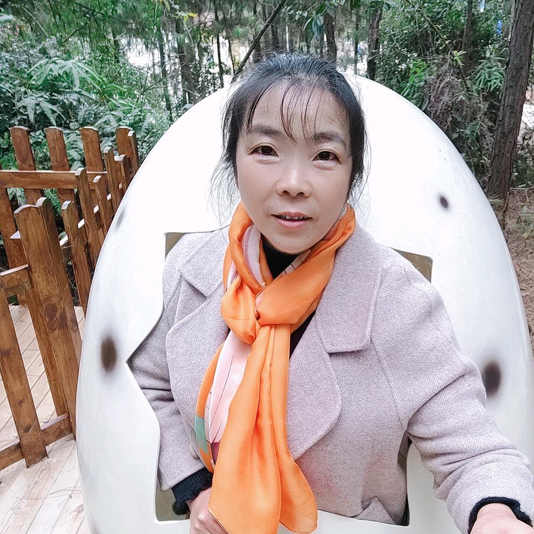 禄加天峨的老阿姨