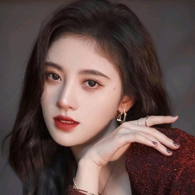 朱春昊妈妈(明霞)