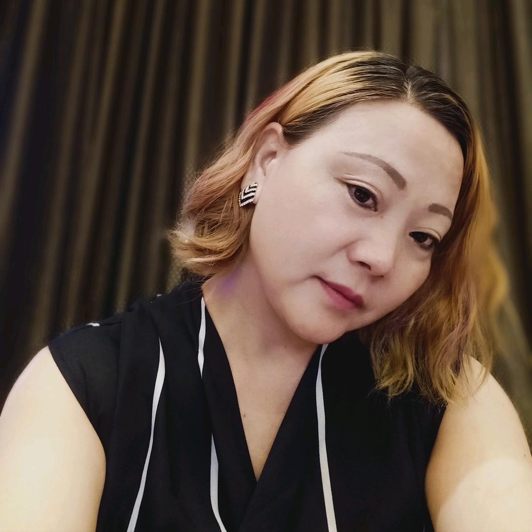 金毛玲