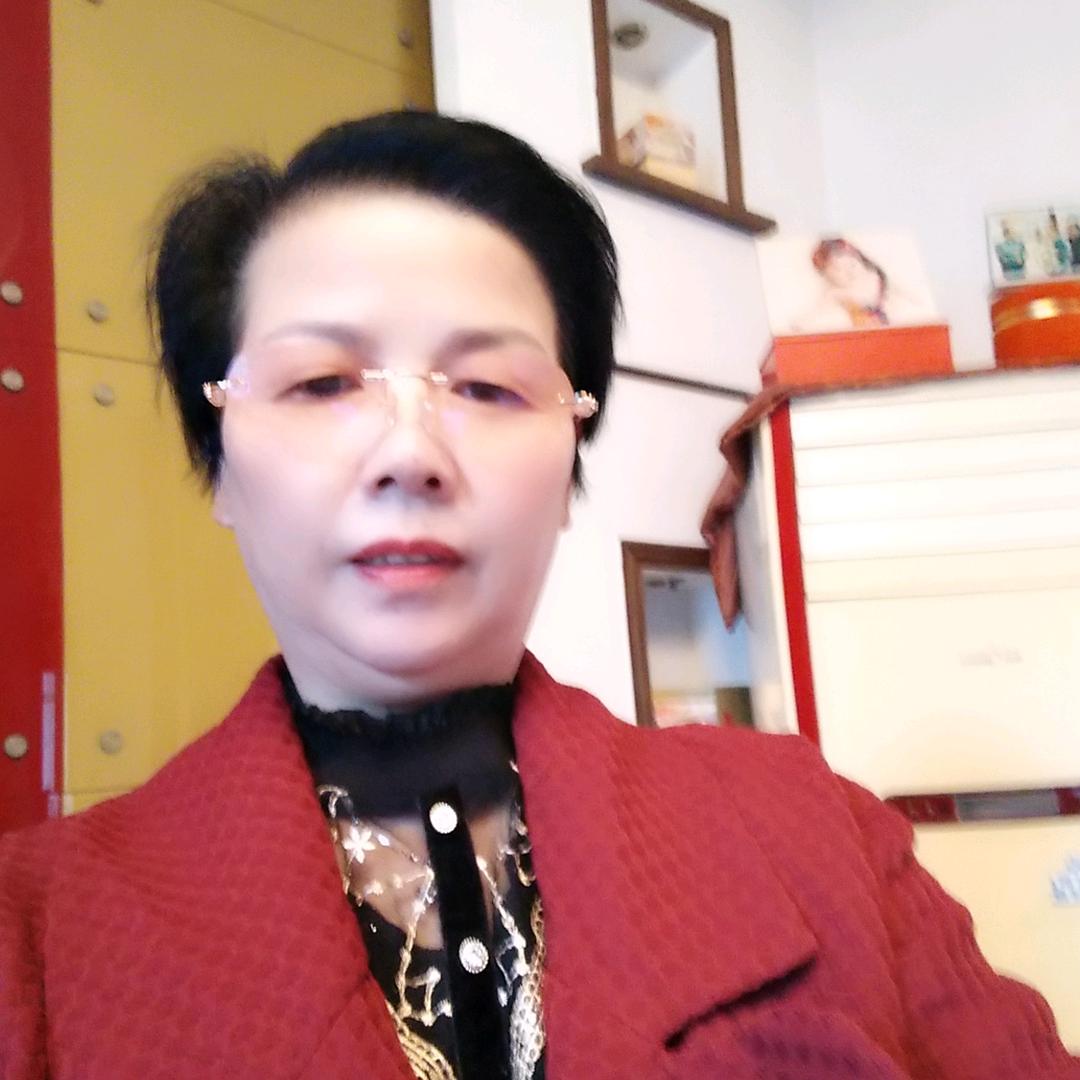 丁林佳