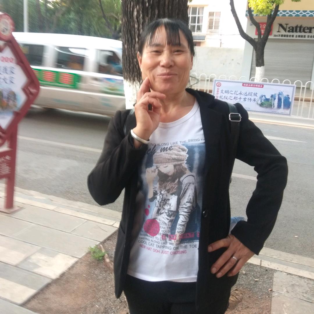 云南邓邓姐