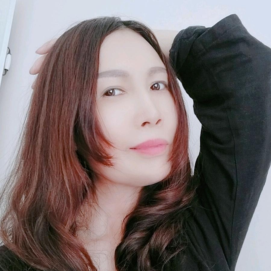 一段音乐（谭晓燕）