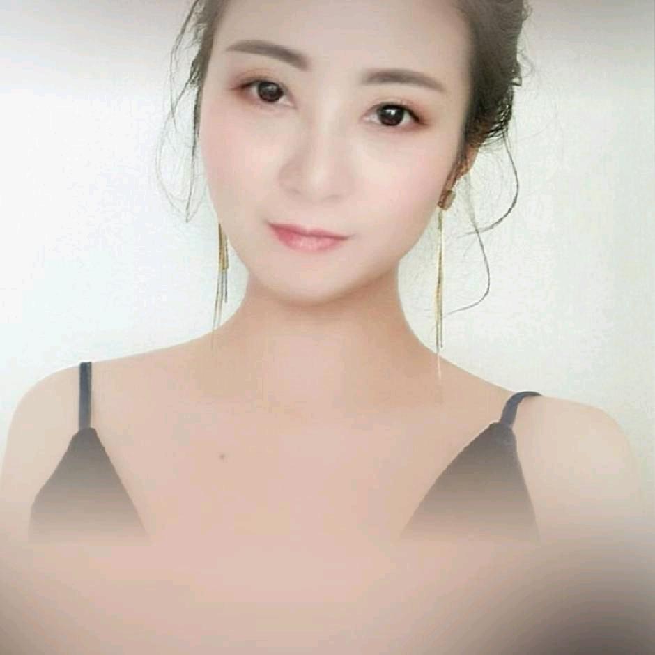 温彩芬