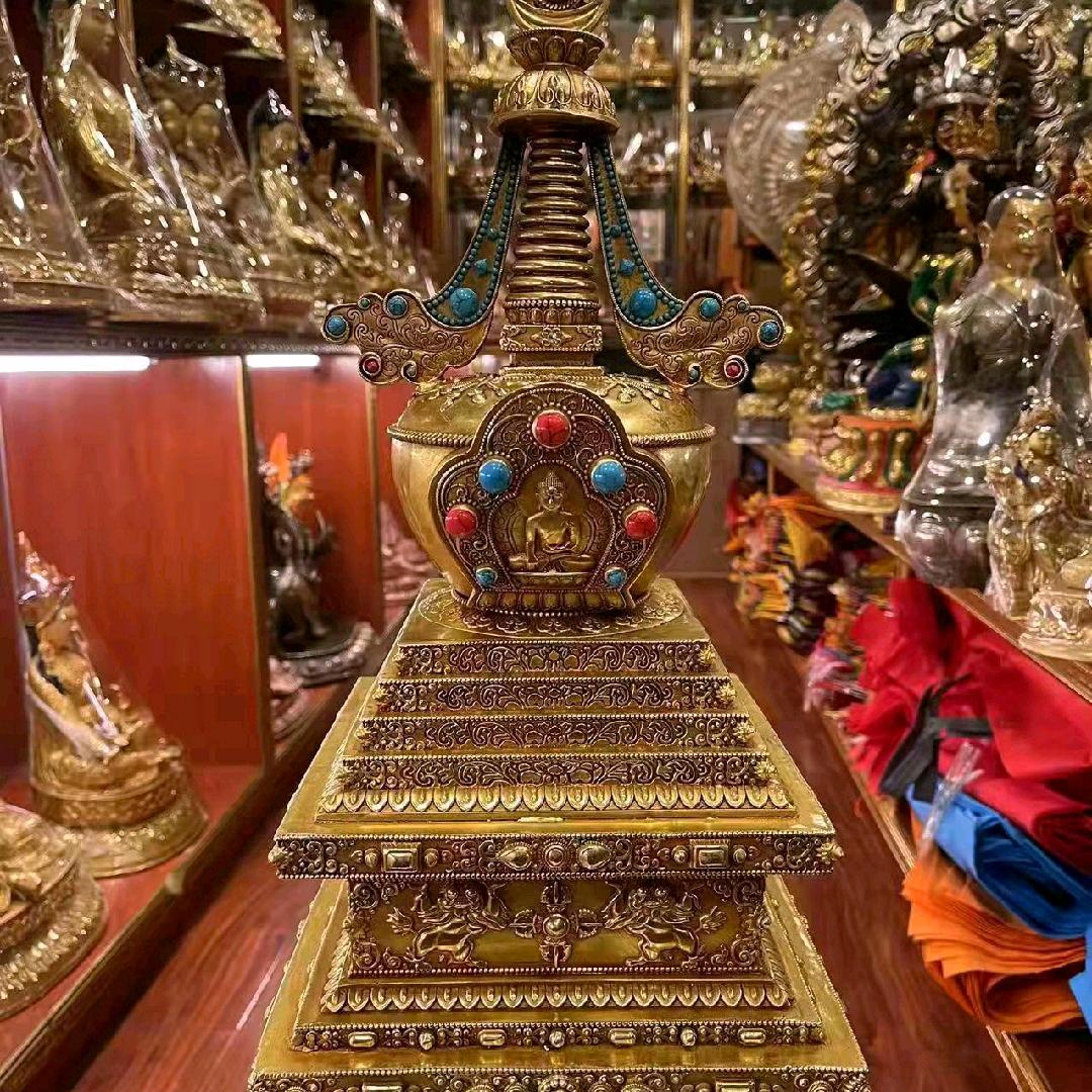 笑对现实的无奈