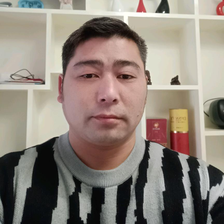 80后打墙锤哥