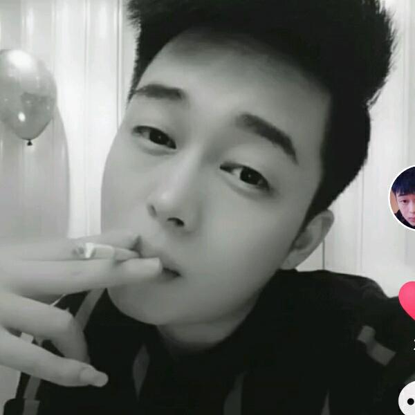 杨阳洋