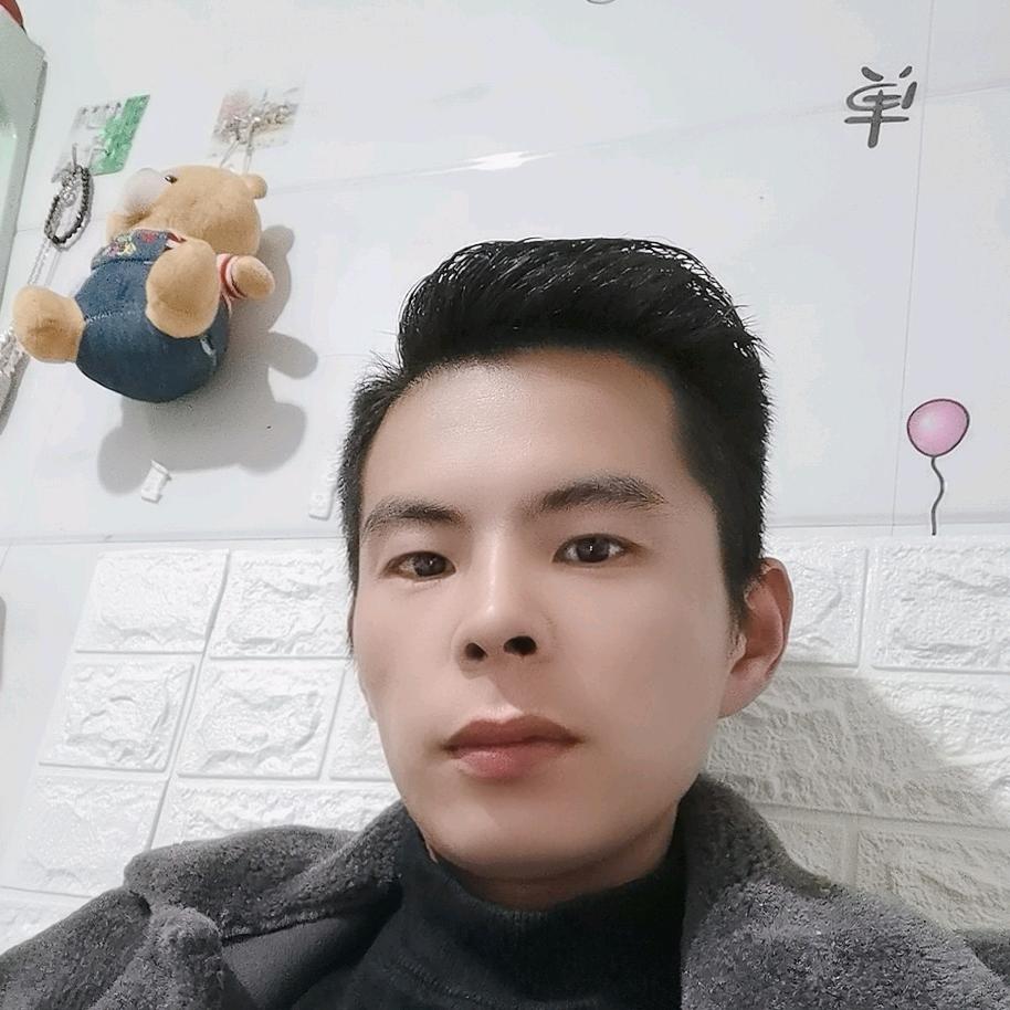 阿龙