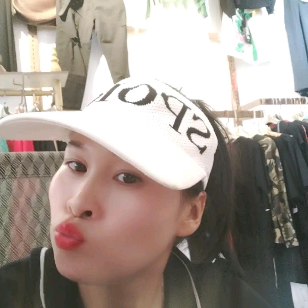 衣吧吧服饰