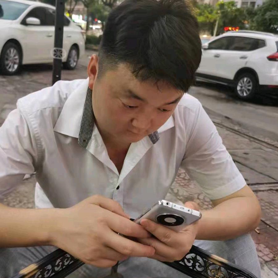 萍水相冯