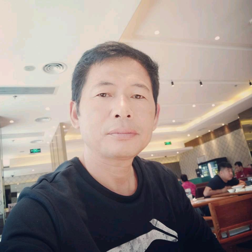 用户2494348736170美男