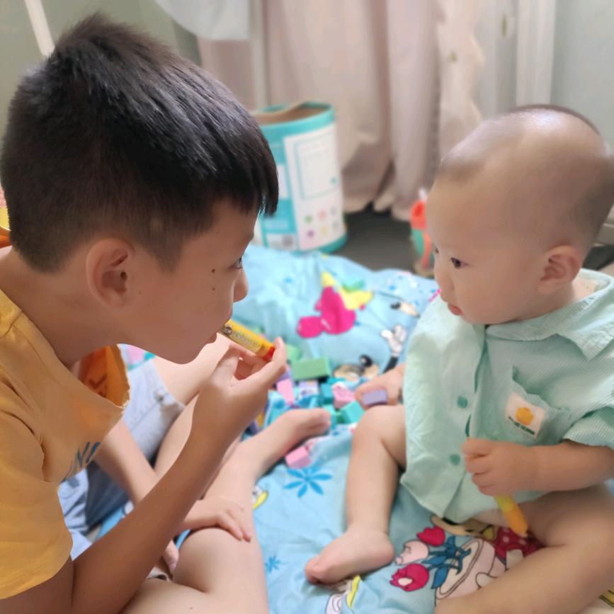 多多一家人