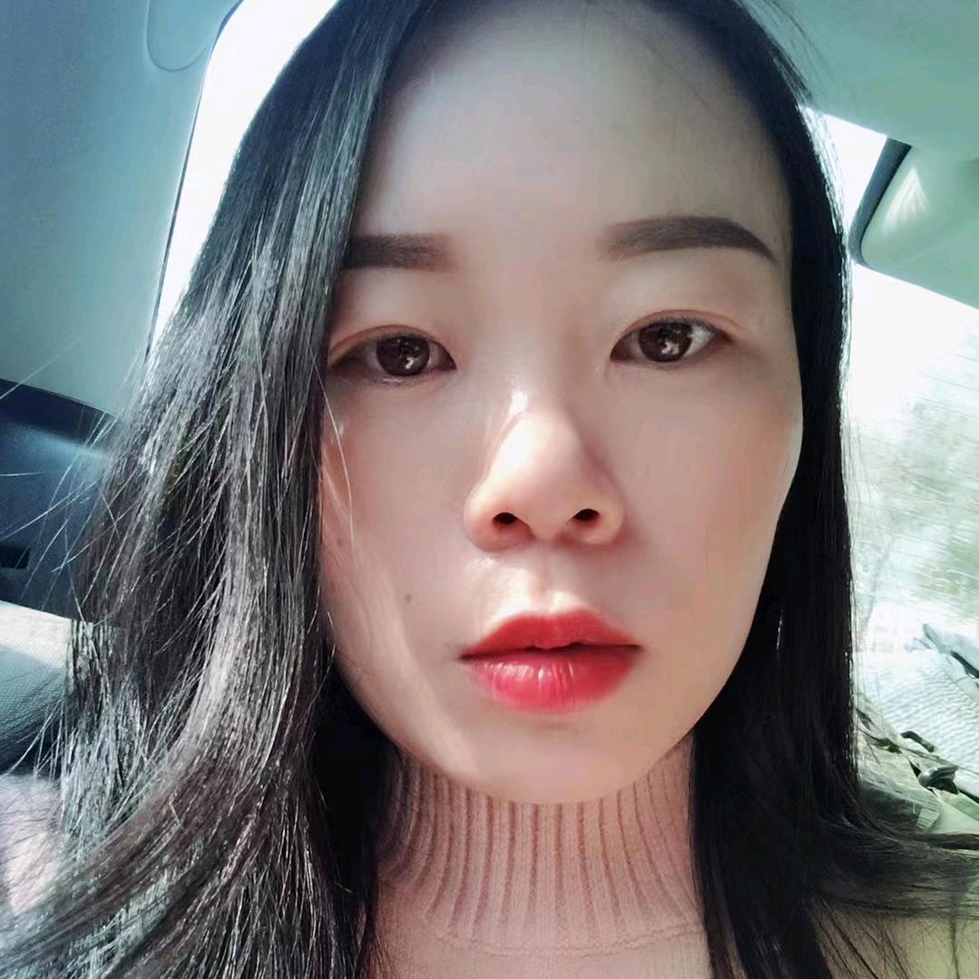 漯效王集团招商部    王崇阳
