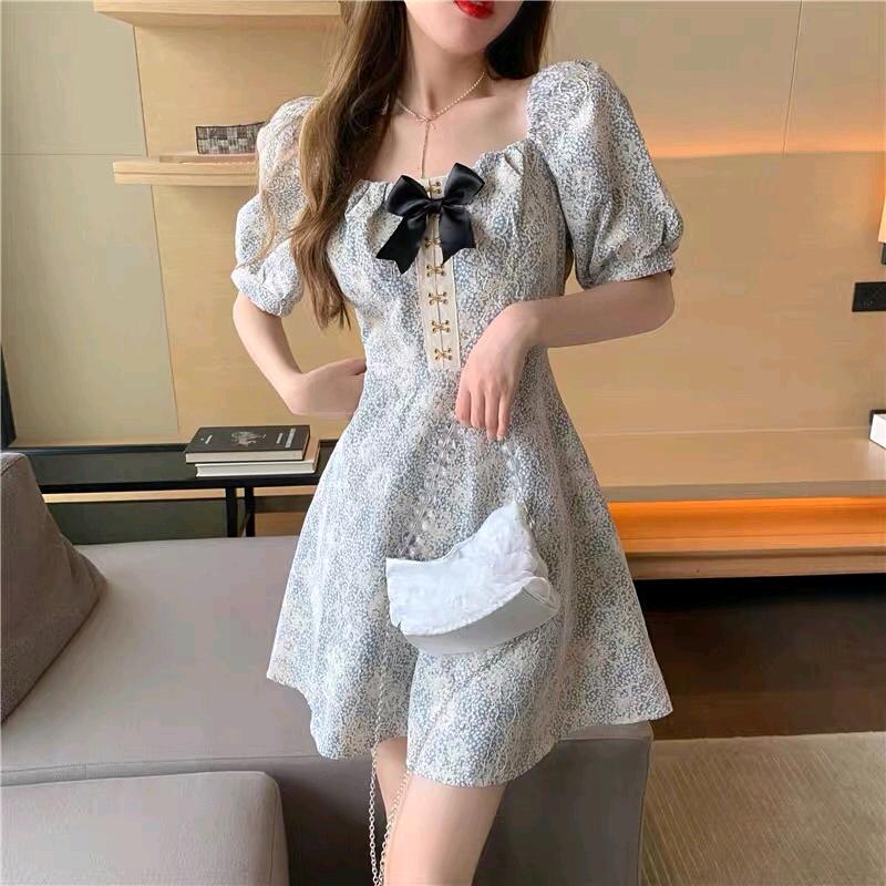 爱美依享蕊服饰