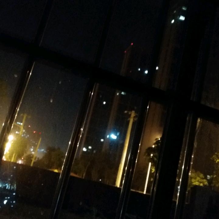 养鸡人
