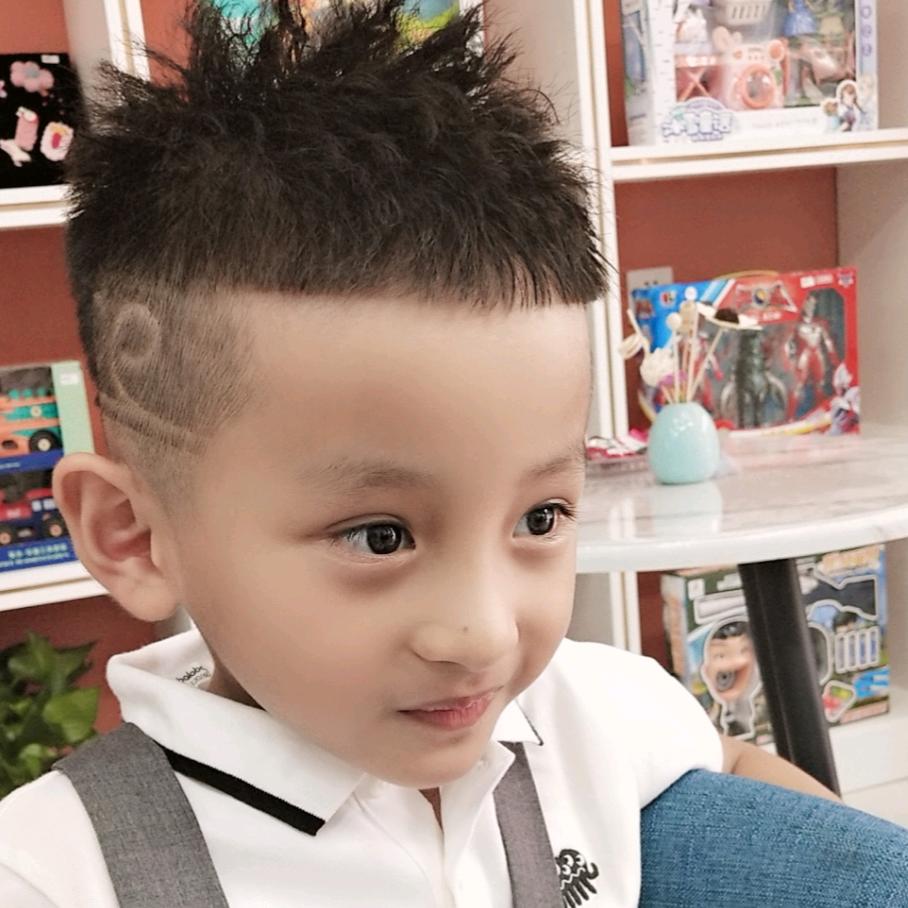 BABY范儿 儿童理发店