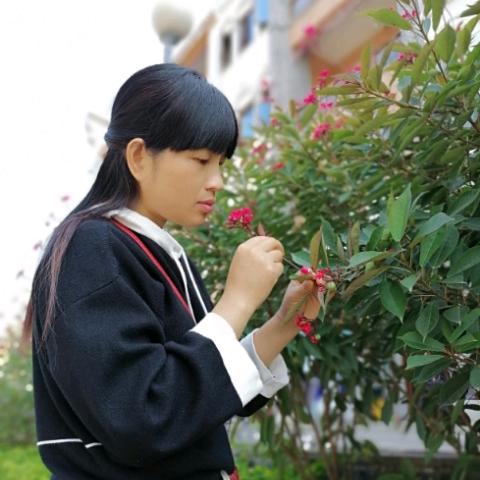 燕姐。