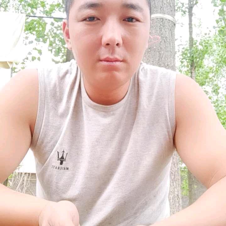 强哥🍷
