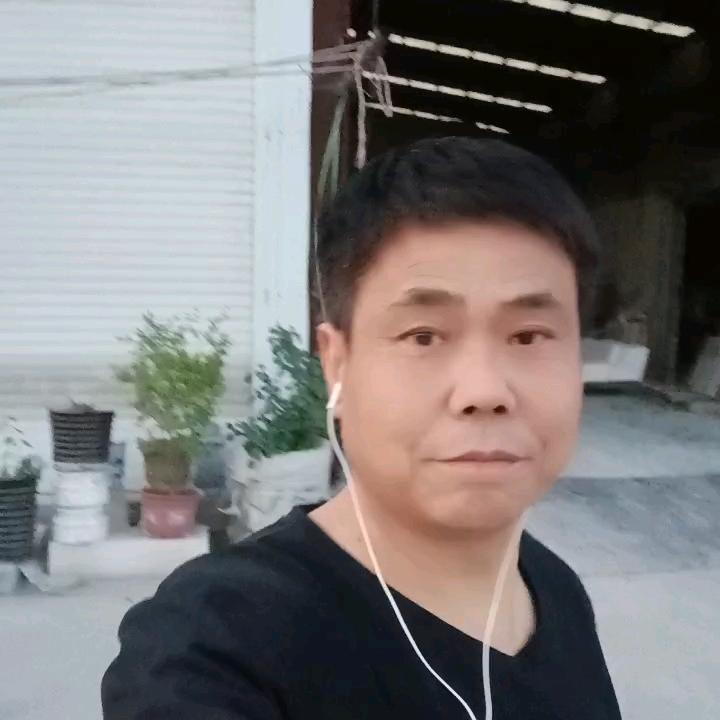龙哥🍎'